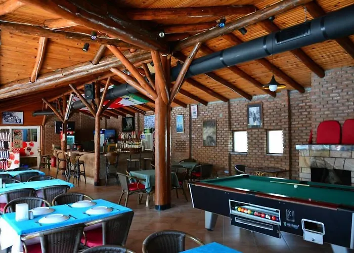 نادي بالم غاردن كسكين