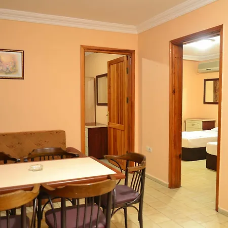 Club Palm Garden Keskin 3* מרמריס