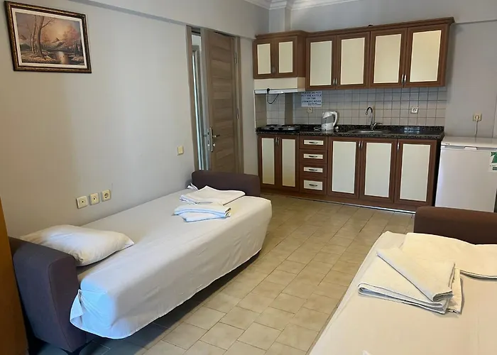 Club Palm Garden Keskin מלון 3*