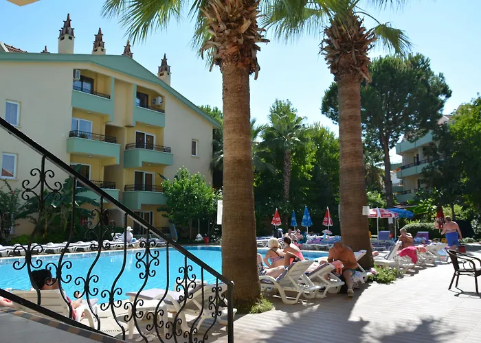 Club Palm Garden Keskin מרמריס